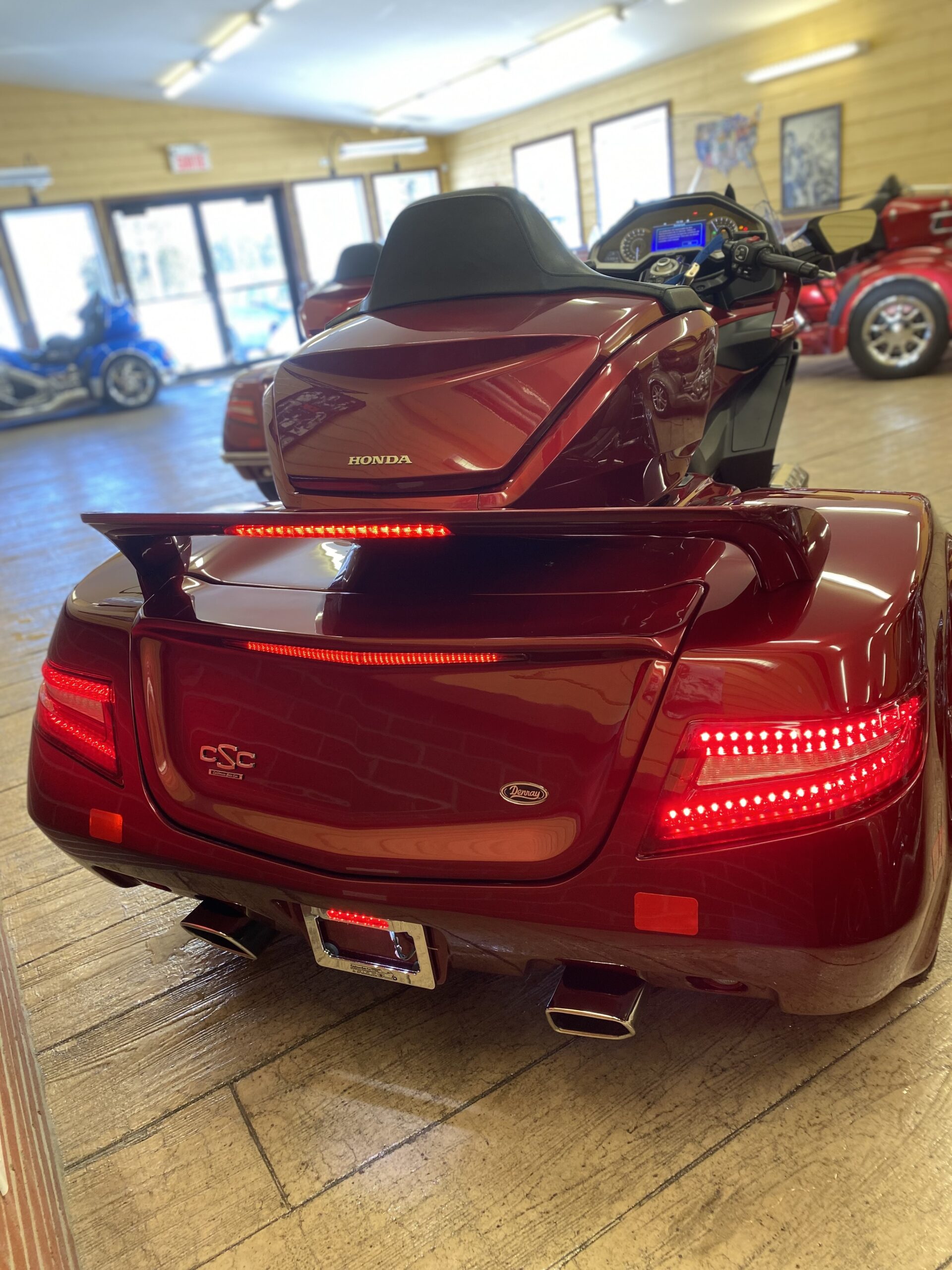 Honda Goldwing 1800 2018 dct AUTOMATIC RED- NEW CONVERSION CSC - Image 8