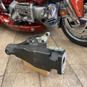 SWING ARM - USAGÉ - HONDA GOLDWING- 2001@2017